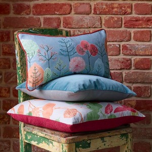 Lyallroom1 product detail