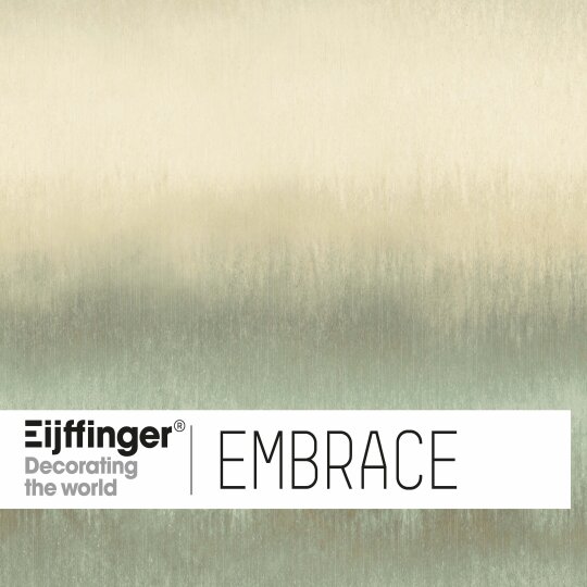 Embrace large square