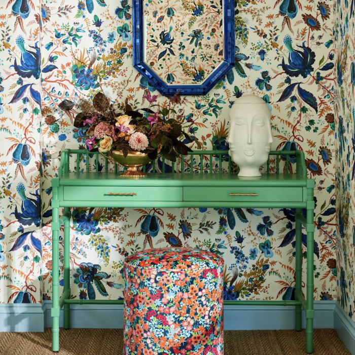 Wonderland floral wallpaper product detail