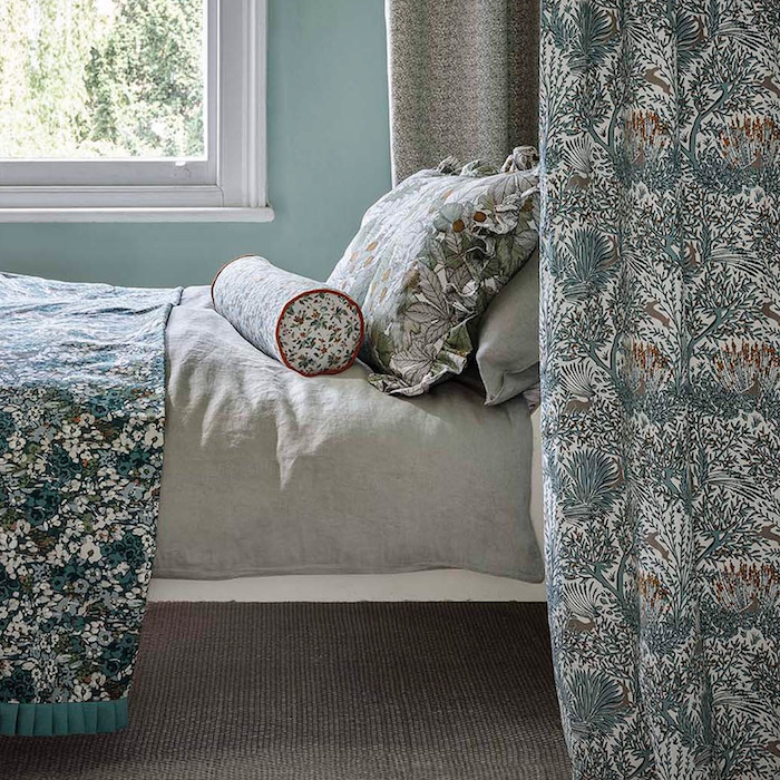 Wilderwood fabric product detail