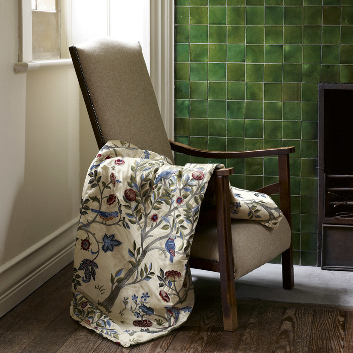 Kelmscott fabric product detail