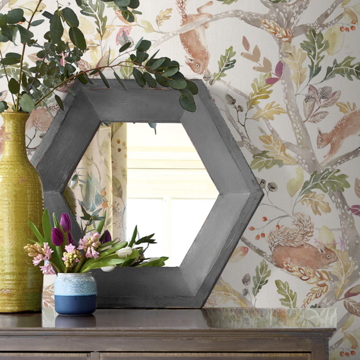 Scurry wallpaper product detail