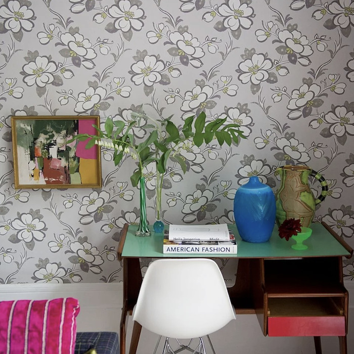 Lotus wallpaper product detail