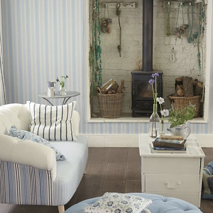 Pinstripe wallpaper product detail