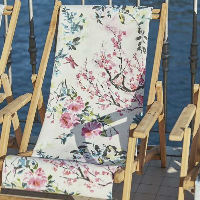 Chinoiserie flower out fabric product detail