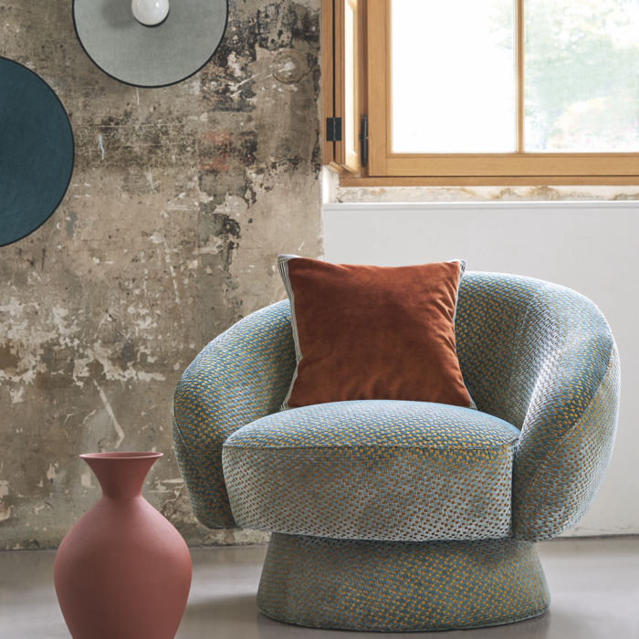 Mola fabric product detail