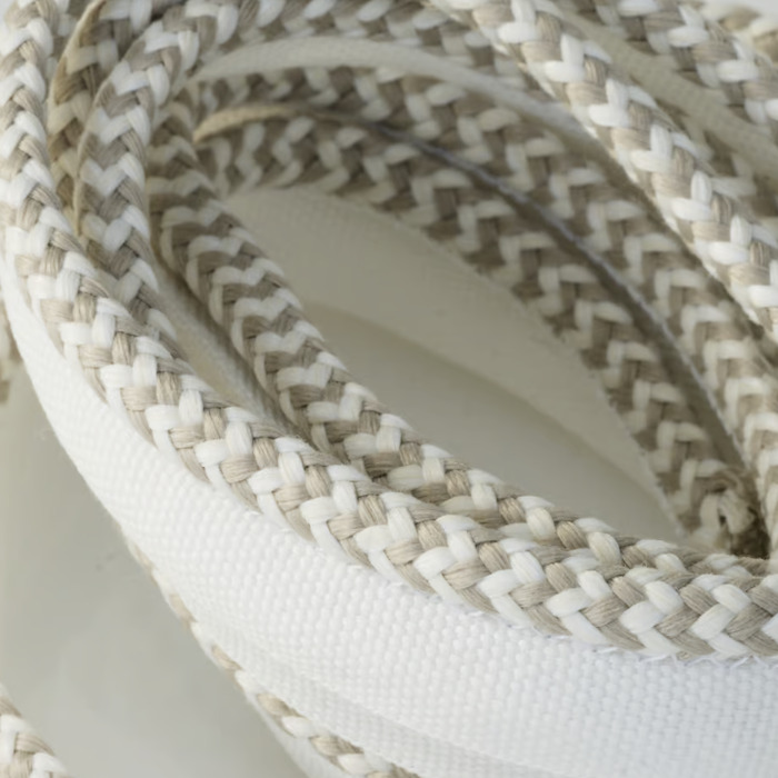 Andrew martin capri 26 product detail