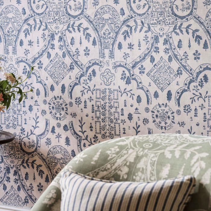 Topiary view wallpaper product detail