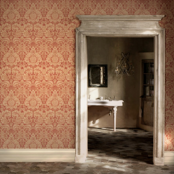 Queens damask wallpaper product detail