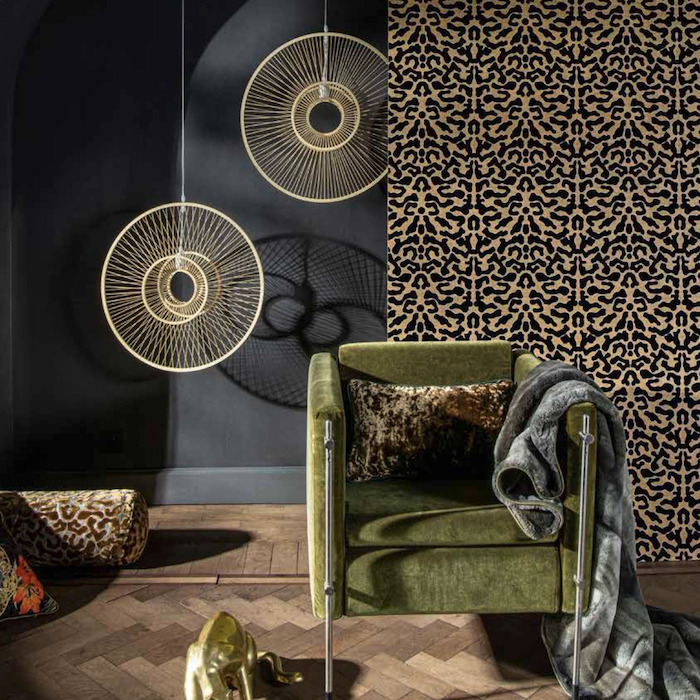 Wild beauty wallpaper product detail