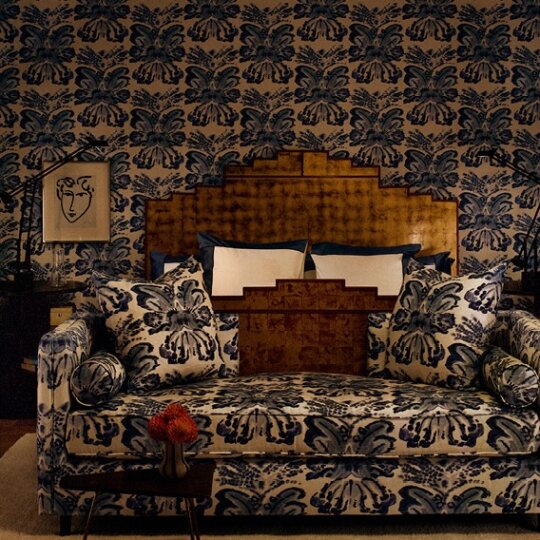 Kravet altuzarra collection large square
