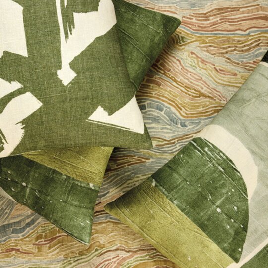 Kravet art district collection large square