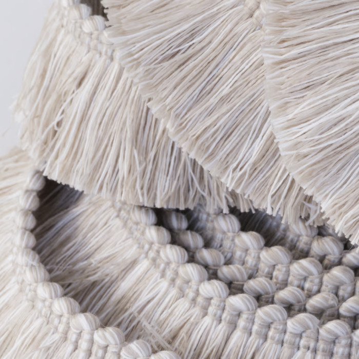 Andrew martin capri 32 product detail