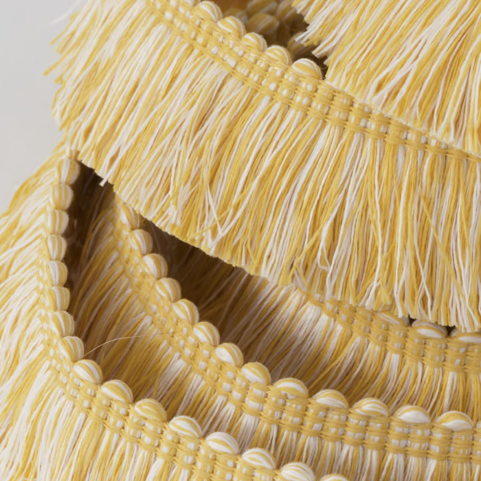 Andrew martin capri 28 product detail