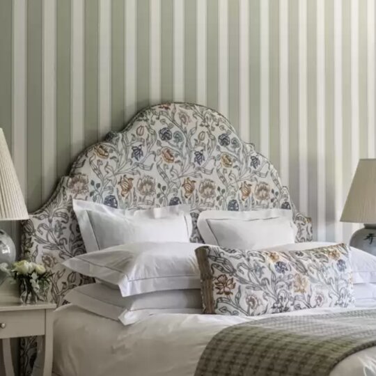 Nina campbell wallpaper signature collection large square
