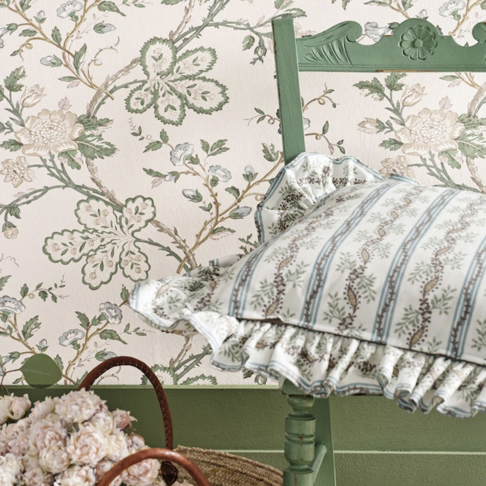 Genevieve wallpaper product detail