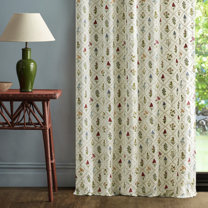 Spring meadow print fabric product detail